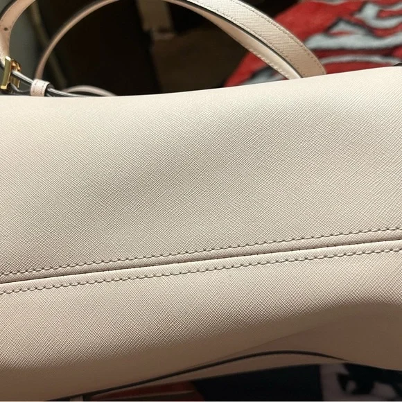 Michael kors purse and wallet